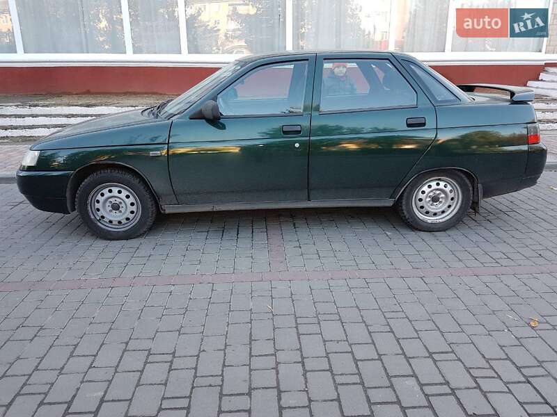 Седан ВАЗ / Lada 2110 2004 в Могилев-Подольске фото 2 Седан ВАЗ / Lada 2110 2004 в Могилев-Подольске