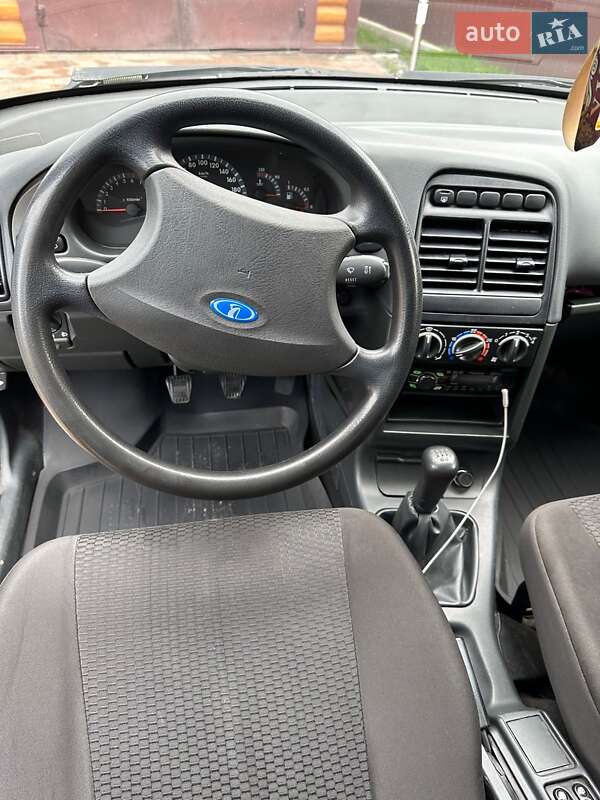 Седан ВАЗ / Lada 2110 2010 в Благовіщенську