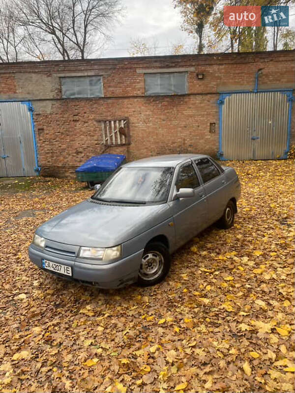 Седан ВАЗ / Lada 2110 2001 в Умані фото 3 Седан ВАЗ / Lada 2110 2001 в Умані