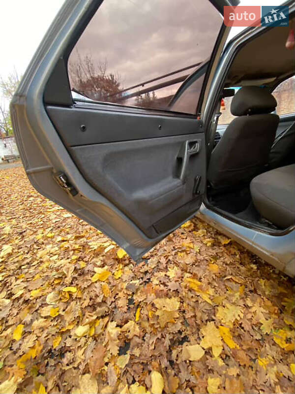 Седан ВАЗ / Lada 2110 2001 в Умані фото 14 Седан ВАЗ / Lada 2110 2001 в Умані