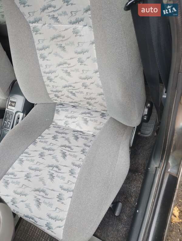 Седан ВАЗ / Lada 2110 2006 в Ромнах фото 10 Седан ВАЗ / Lada 2110 2006 в Ромнах