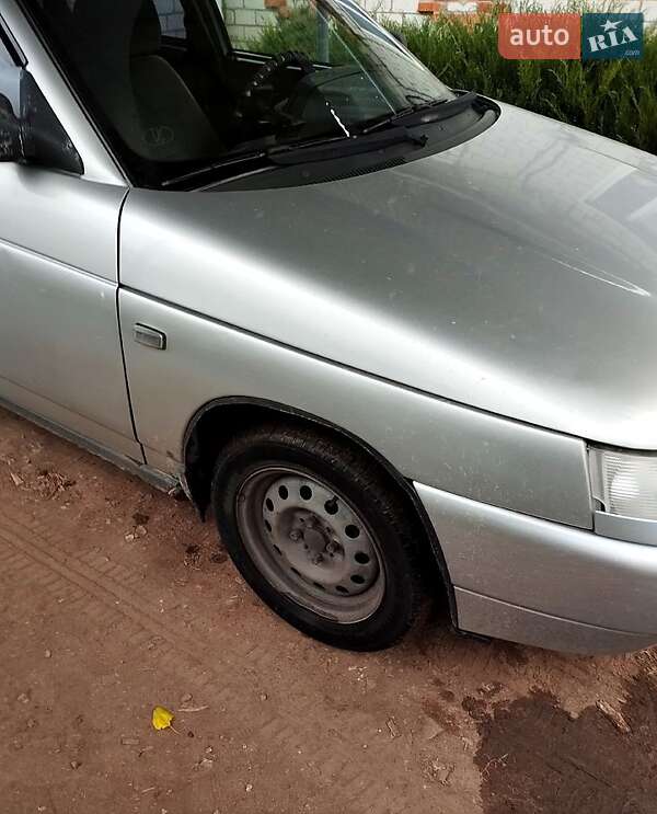 Седан ВАЗ / Lada 2110 2005 в Мерефа фото 3 Седан ВАЗ / Lada 2110 2005 в Мерефа