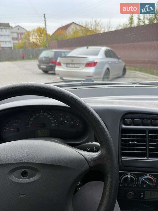 Седан ВАЗ / Lada 2110 2011 в Чернигове фото 31 Седан ВАЗ / Lada 2110 2011 в Чернигове