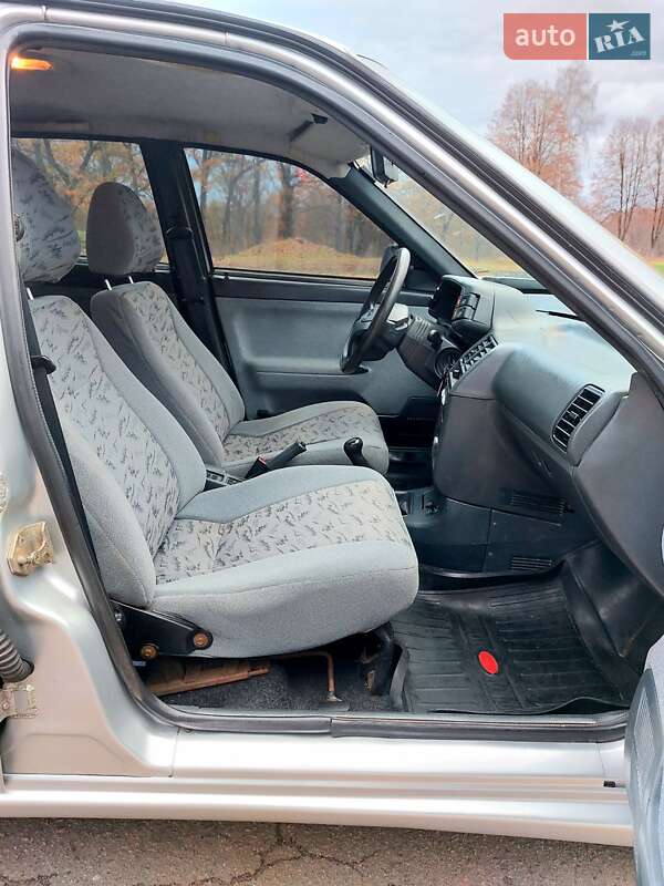 Седан ВАЗ / Lada 2110 2006 в Тростянці