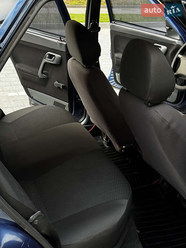 Седан ВАЗ / Lada 2110 2011 в Рівному фото 22 Седан ВАЗ / Lada 2110 2011 в Рівному