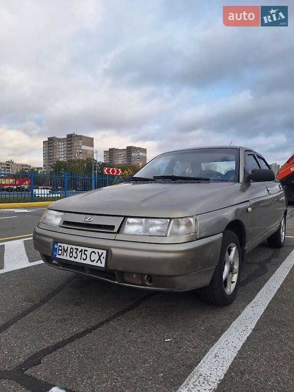 Седан ВАЗ / Lada 2110 2001 в Киеве