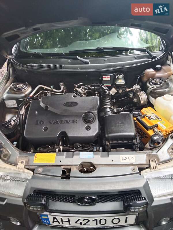 Седан ВАЗ / Lada 2110 2011 в Ужгороді фото 5 Седан ВАЗ / Lada 2110 2011 в Ужгороді