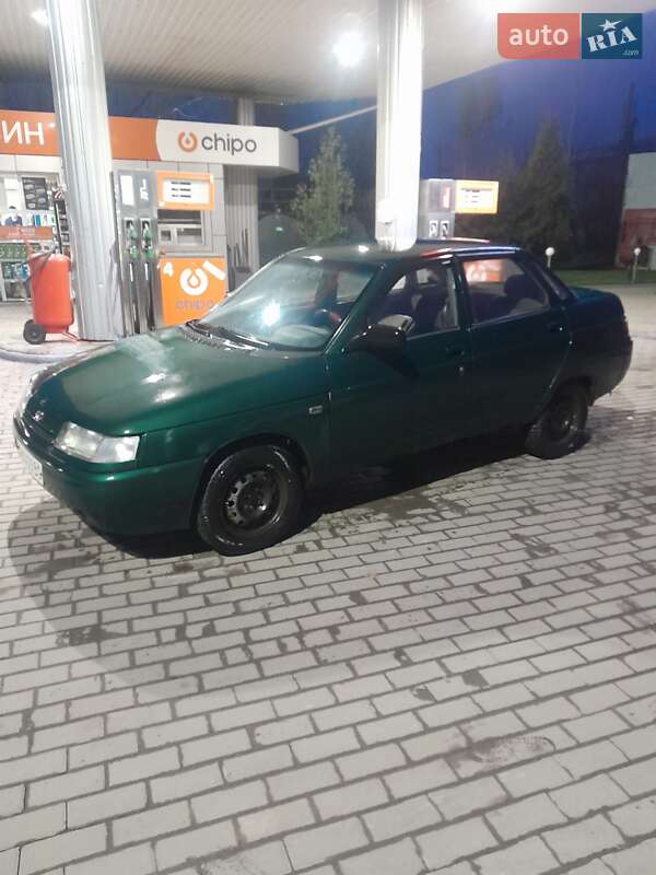 Седан ВАЗ / Lada 2110 2001 в Казатине