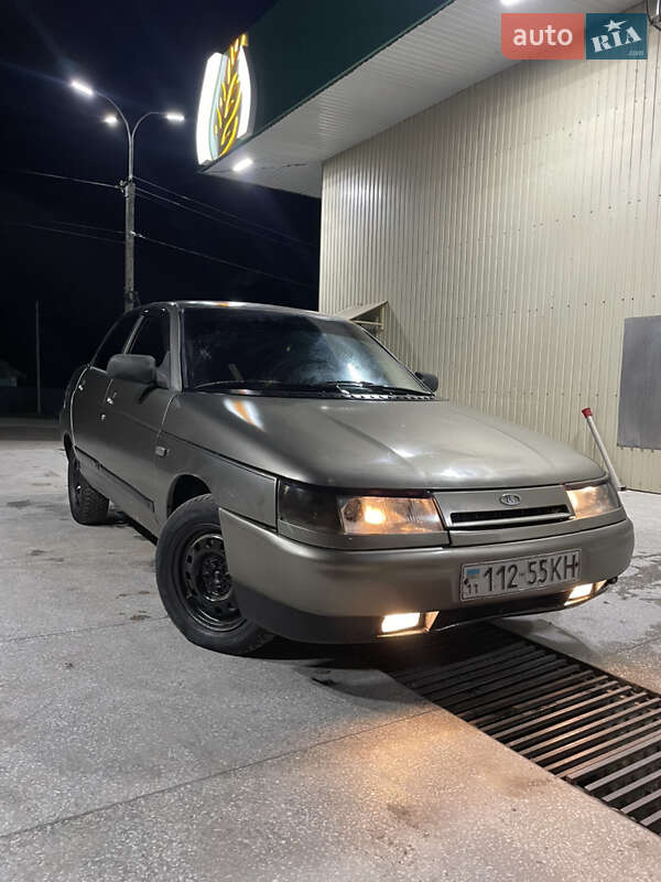 Седан ВАЗ / Lada 2110 2000 в Чернівцях