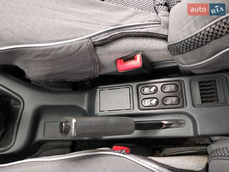 Седан ВАЗ / Lada 2110 2006 в Николаеве