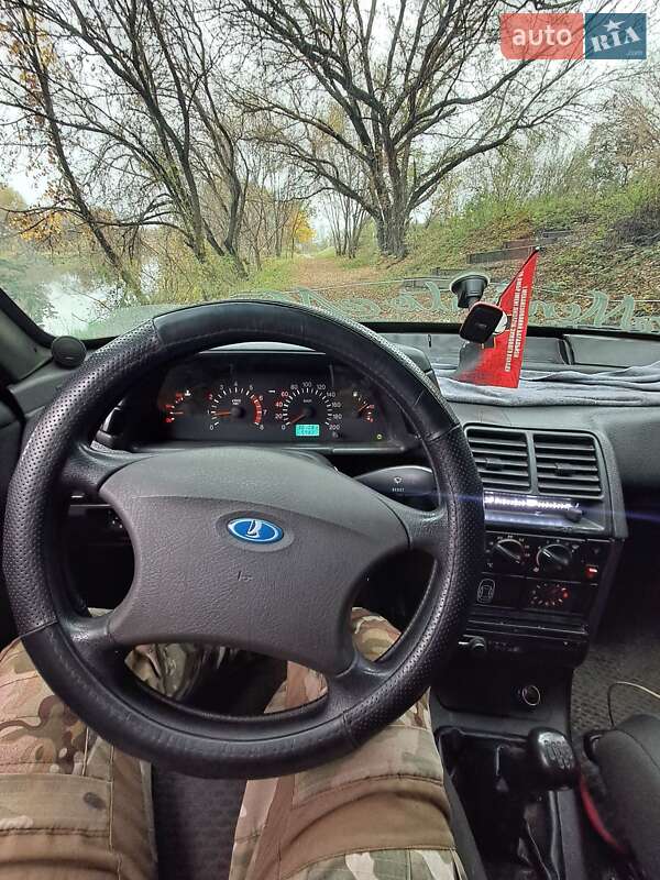 Седан ВАЗ / Lada 2110 2007 в Києві