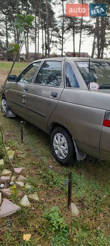 Седан ВАЗ / Lada 2110 2002 в Звягеле