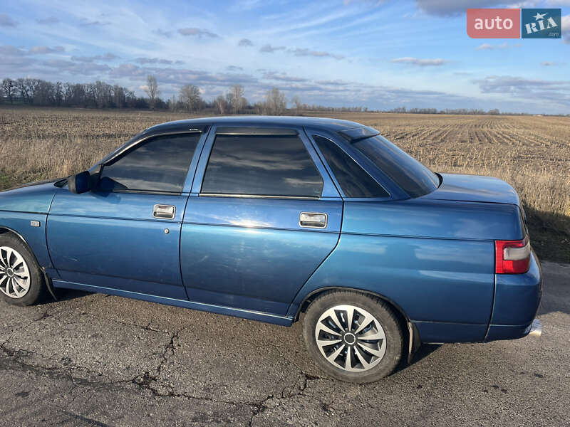 Седан ВАЗ / Lada 2110 2005 в Охтирці