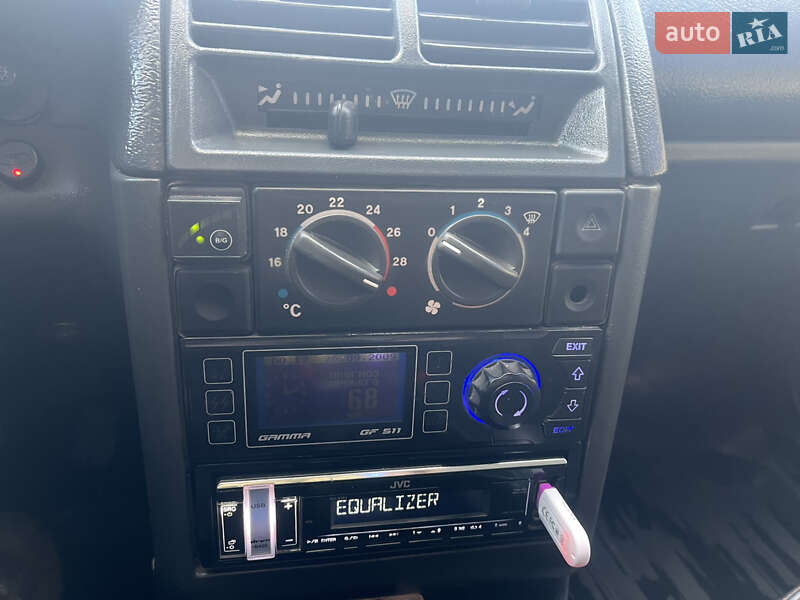 Седан ВАЗ / Lada 2110 2005 в Охтирці