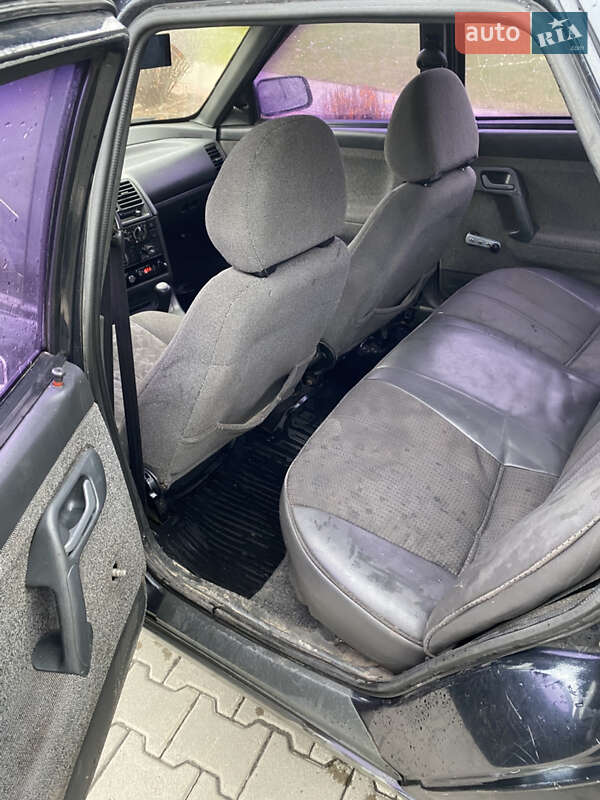 Седан ВАЗ / Lada 2110 2005 в Киеве фото 8 Седан ВАЗ / Lada 2110 2005 в Киеве