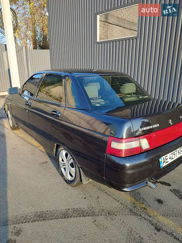 Седан ВАЗ / Lada 2110 2010 в Днепре