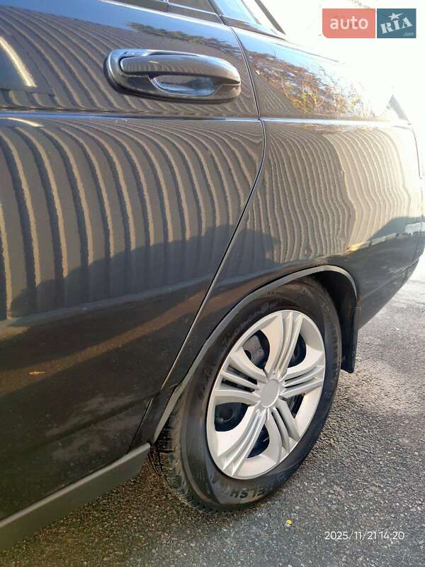 Седан ВАЗ / Lada 2110 2010 в Днепре