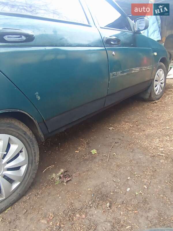 Седан ВАЗ / Lada 2110 2003 в Устинівці