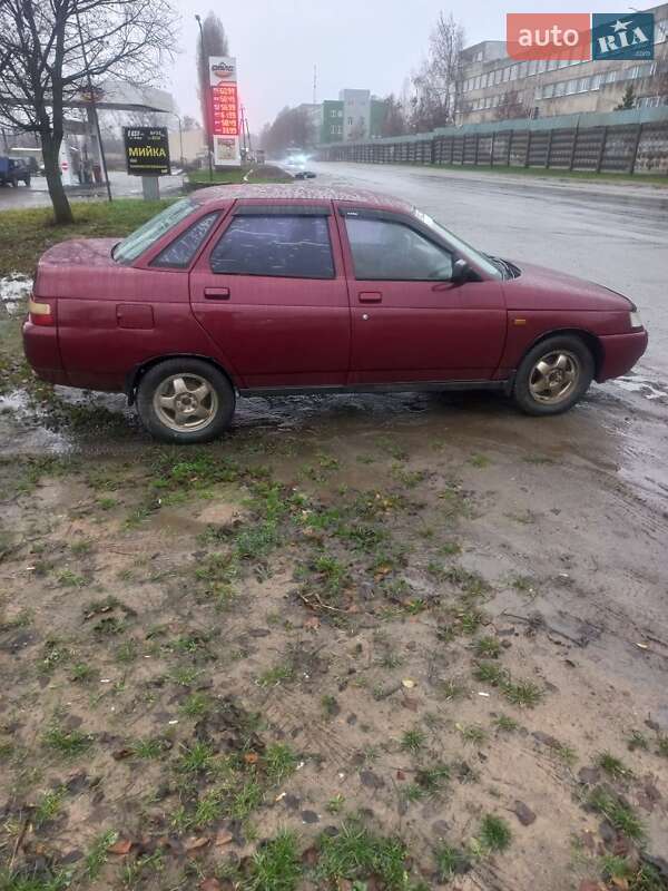 Седан ВАЗ / Lada 2110 2000 в Харькове