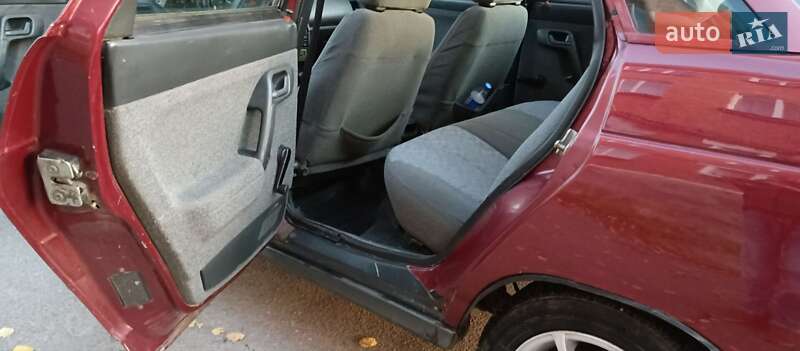 Седан ВАЗ / Lada 2110 2004 в Жмеринці