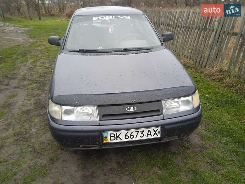 Седан ВАЗ / Lada 2110 2001 в Острозі