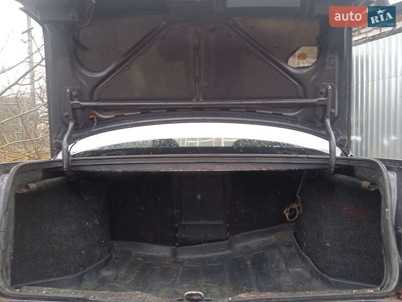 Седан ВАЗ / Lada 2110 2001 в Остроге фото 4 Седан ВАЗ / Lada 2110 2001 в Остроге