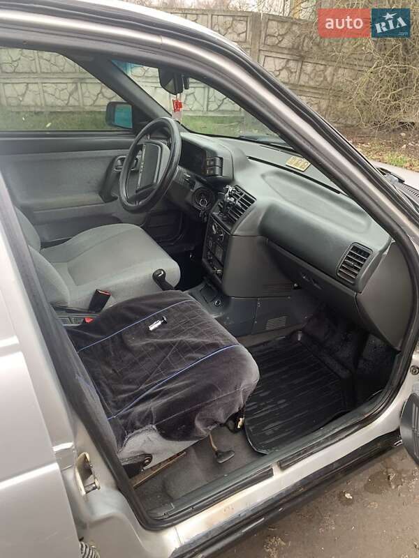 Седан ВАЗ / Lada 2110 2007 в Остроге