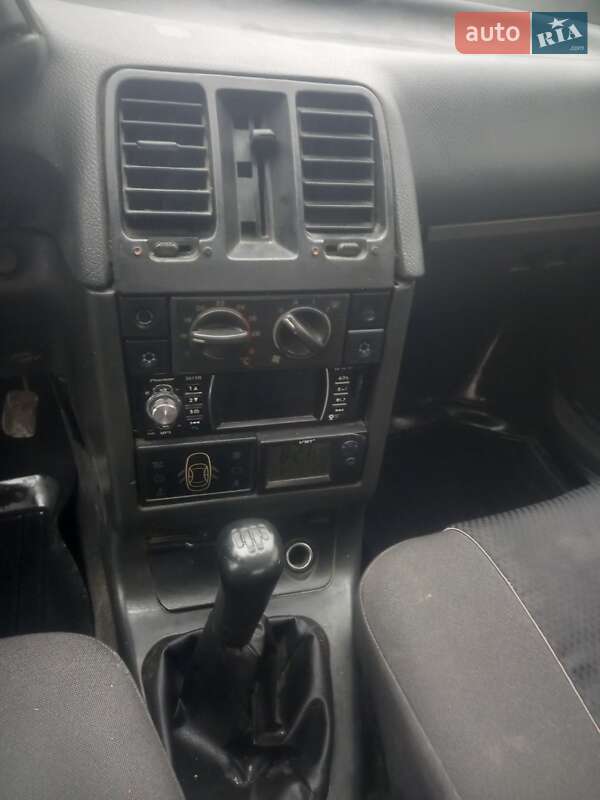 Седан ВАЗ / Lada 2110 2000 в Вишнівці