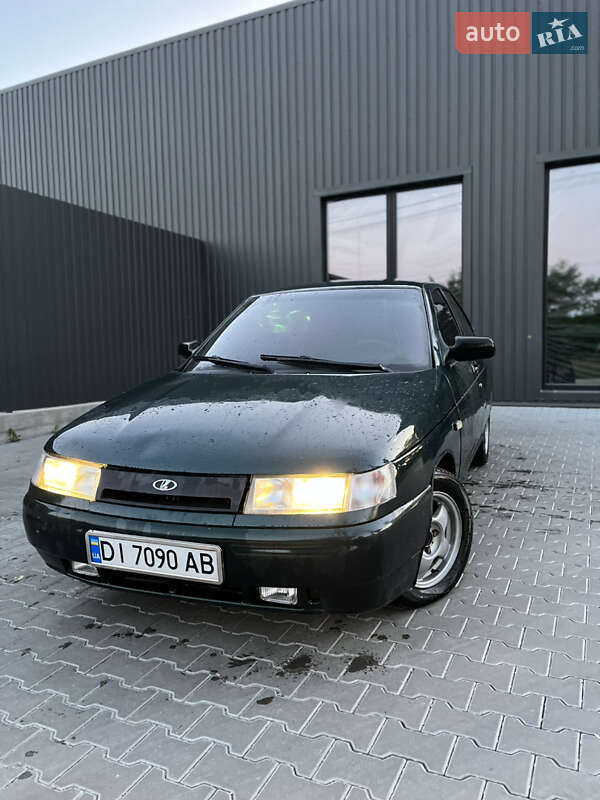 Седан ВАЗ / Lada 2110 2004 в Києві