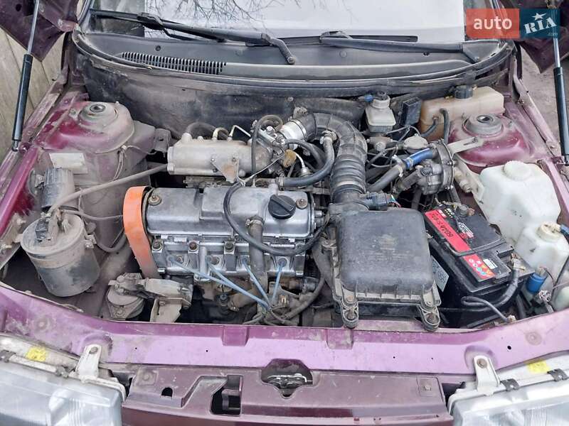 Седан ВАЗ / Lada 2110 2000 в Ніжині