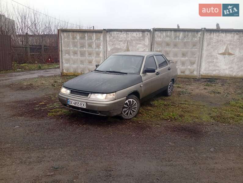 Седан ВАЗ / Lada 2110 2002 в Летичеве