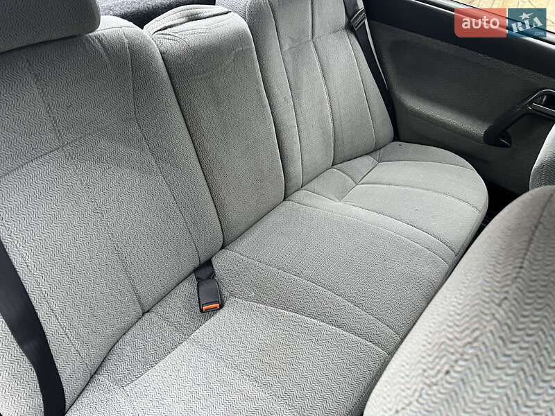 Седан ВАЗ / Lada 2110 2001 в Могилів-Подільському