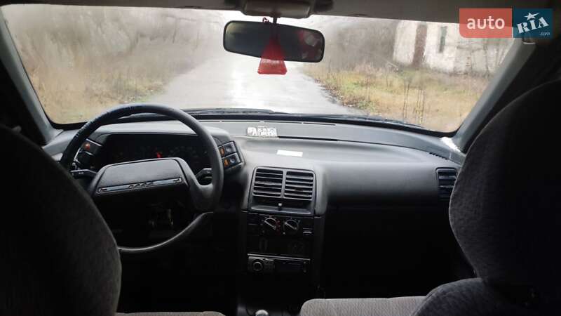 Седан ВАЗ / Lada 2110 2002 в Золотоноше