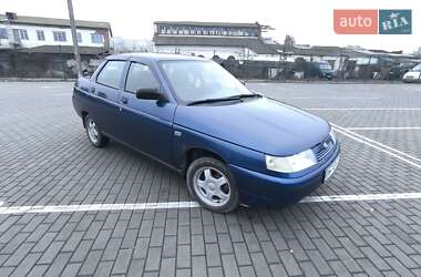 Седан ВАЗ 2110 2010 в Ромнах