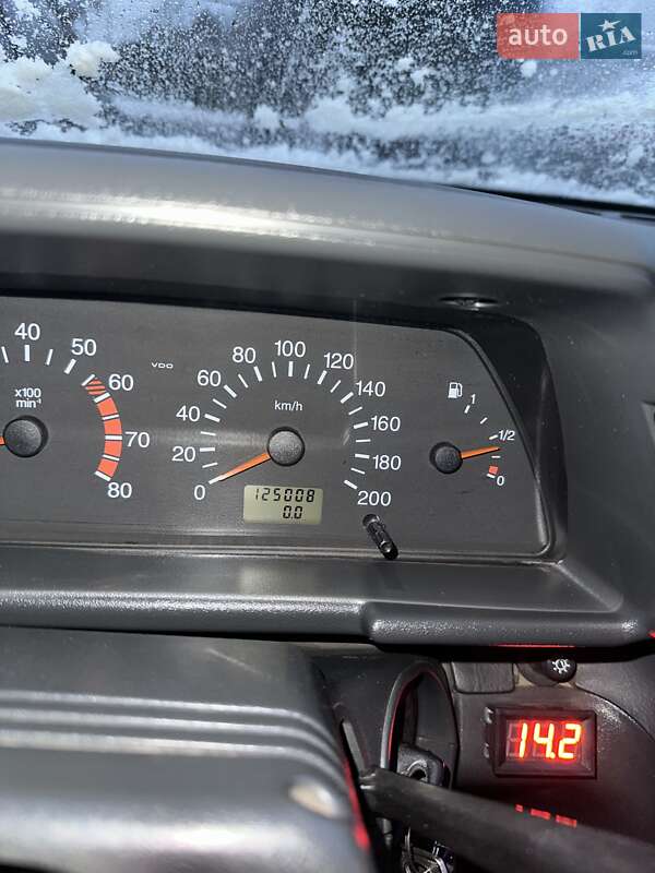 Седан ВАЗ / Lada 2110 2001 в Борисполе