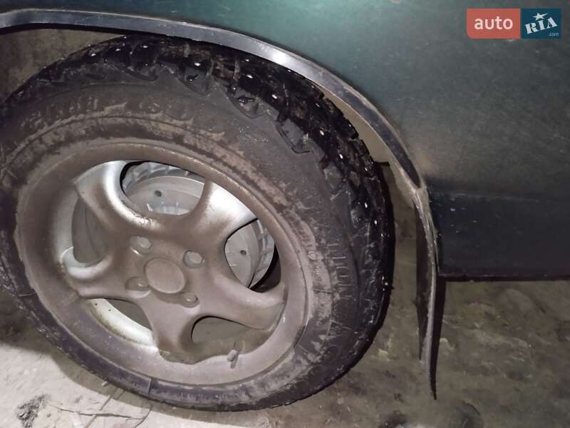 Седан ВАЗ / Lada 2110 2003 в Сумах