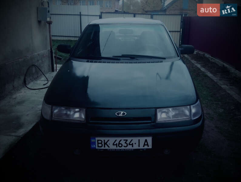 Седан ВАЗ / Lada 2110 2002 в Млинове фото 3 Седан ВАЗ / Lada 2110 2002 в Млинове