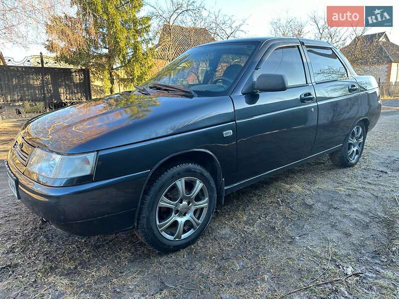 Седан ВАЗ / Lada 2110 2005 в Богодухове