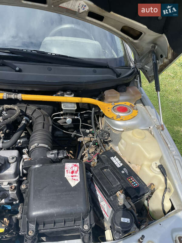 Седан ВАЗ / Lada 2110 2002 в Павлограде фото 6 Седан ВАЗ / Lada 2110 2002 в Павлограде