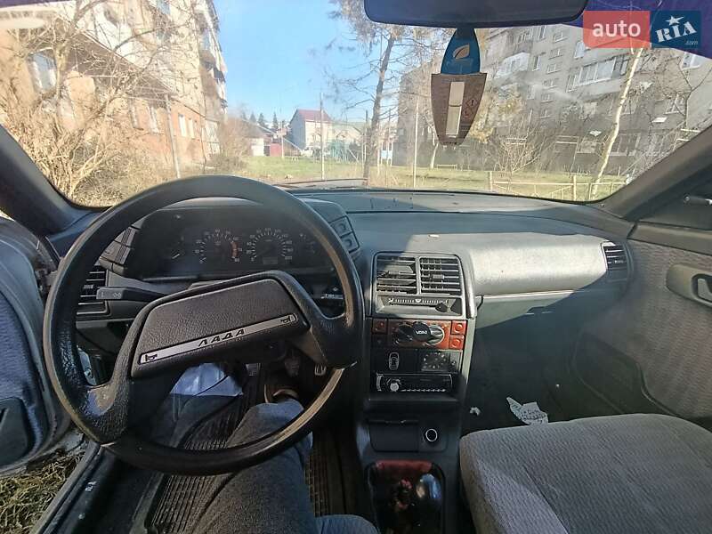 Седан ВАЗ / Lada 2110 2003 в Хусте