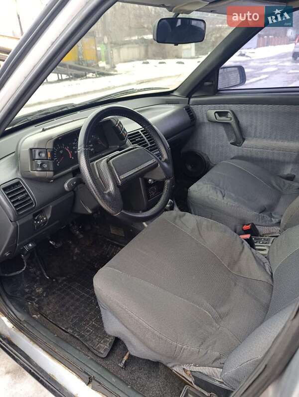 Седан ВАЗ / Lada 2110 2002 в Прилуках фото 4 Седан ВАЗ / Lada 2110 2002 в Прилуках