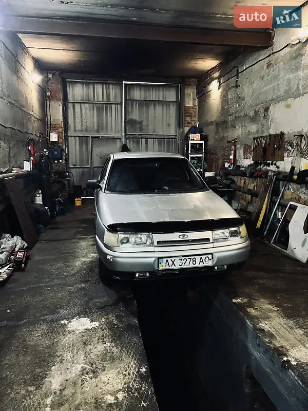 ВАЗ / Lada 2110