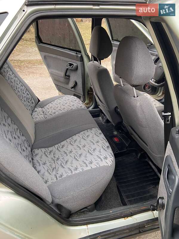 Седан ВАЗ / Lada 2110 2006 в Днепре