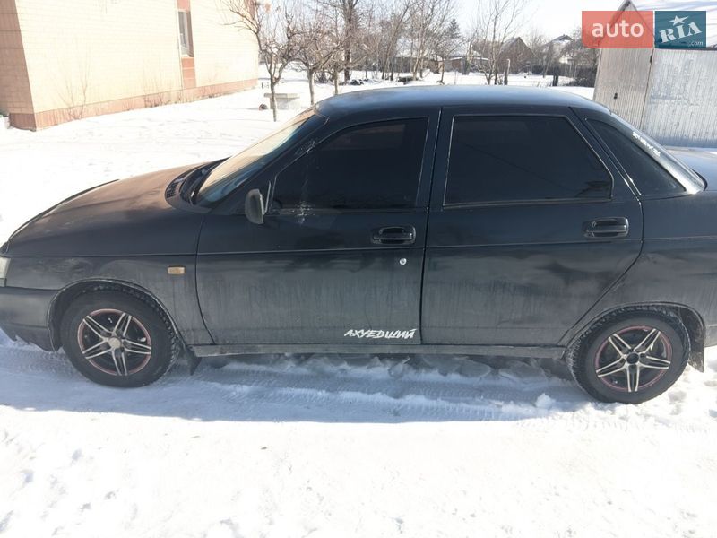 Седан ВАЗ / Lada 2110 2004 в Маньковке