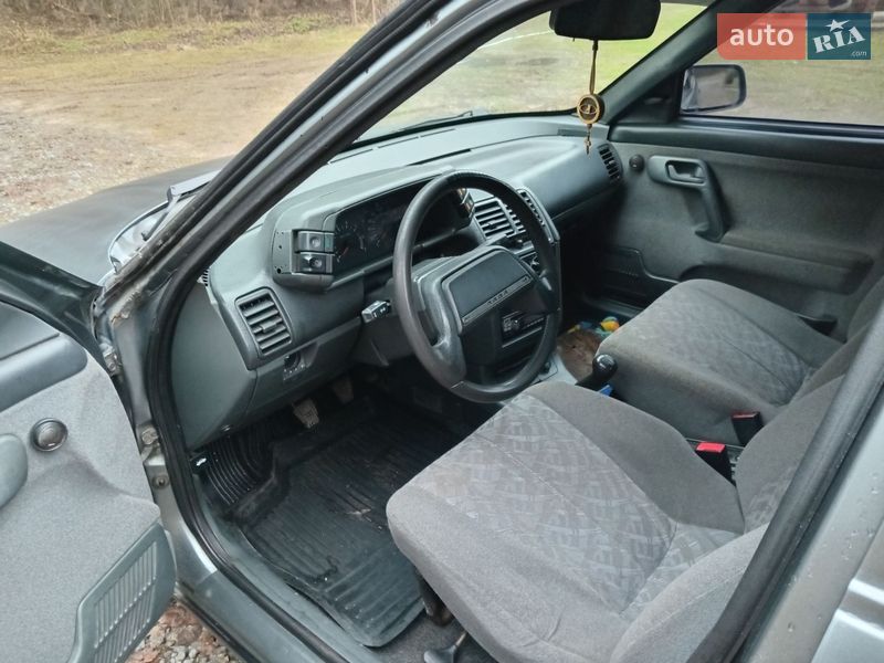 Седан ВАЗ / Lada 2110 2005 в Корюковке фото 7 Седан ВАЗ / Lada 2110 2005 в Корюковке