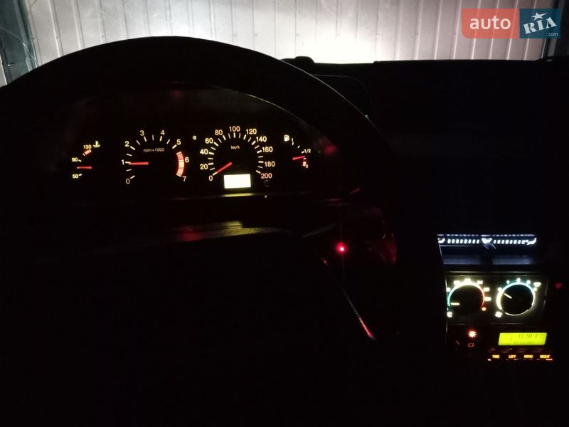 Седан ВАЗ / Lada 2110 2005 в Корюковке фото 20 Седан ВАЗ / Lada 2110 2005 в Корюковке