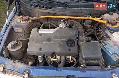 Седан ВАЗ 2110 2004 в Смілі