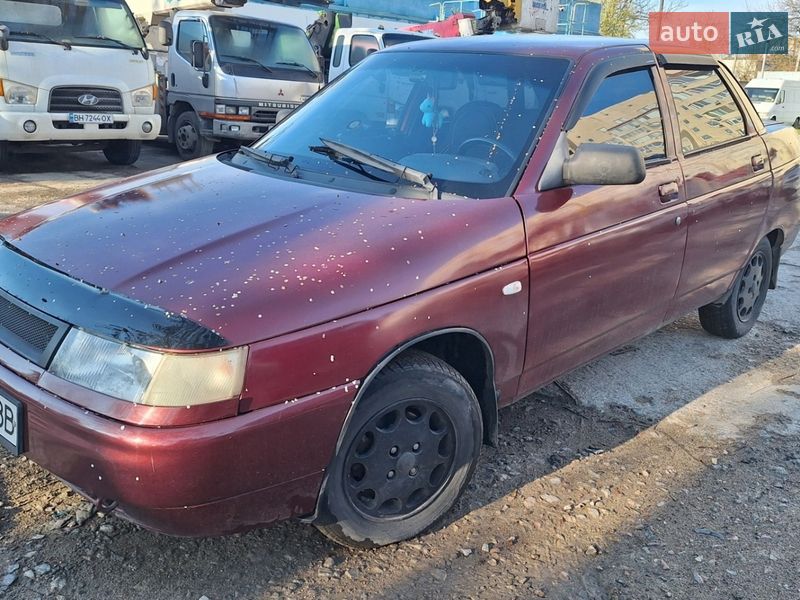 Седан ВАЗ / Lada 2110 2001 в Одессе