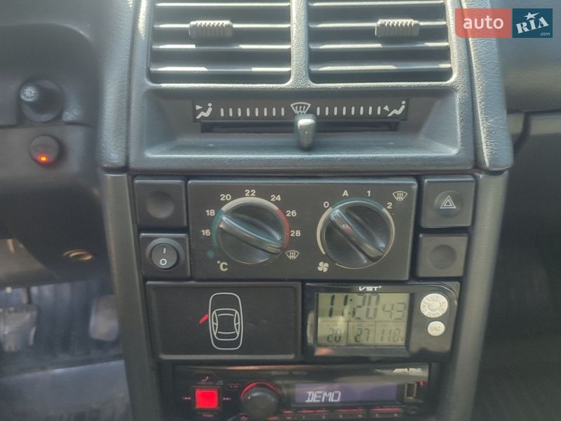 Седан ВАЗ / Lada 2110 2007 в Днепре