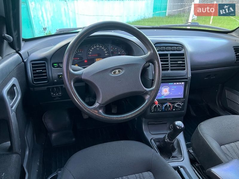 Седан ВАЗ / Lada 2110 2013 в Чугуеве